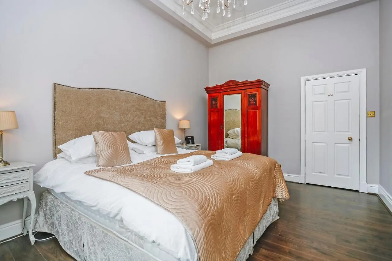 Apartment Royal Mile Mansions 14 Edinburgh United Kingdom