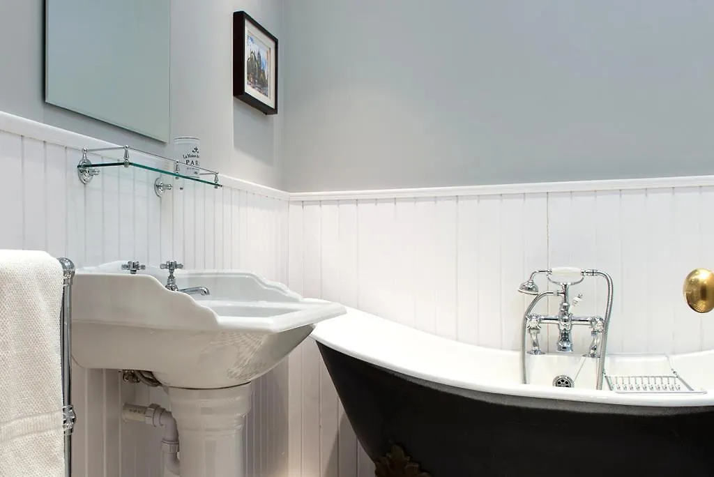 Apartment Royal Mile Mansions 14 Edinburgh United Kingdom